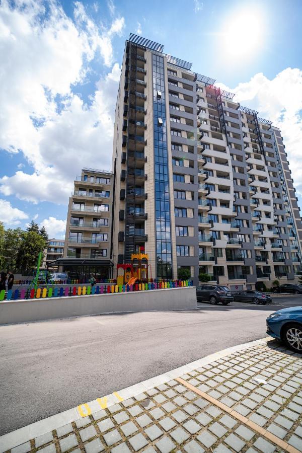 Apartamento Sky Symphony Varna Exterior foto