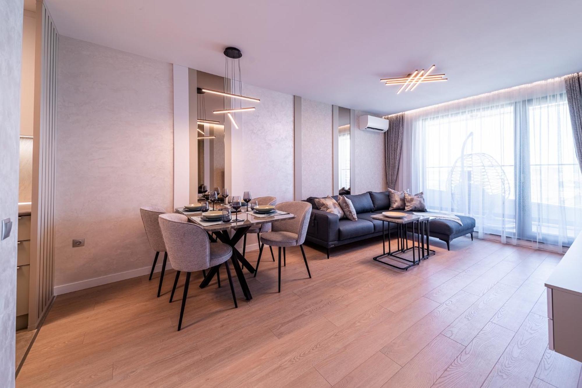 Apartamento Sky Symphony Varna Exterior foto