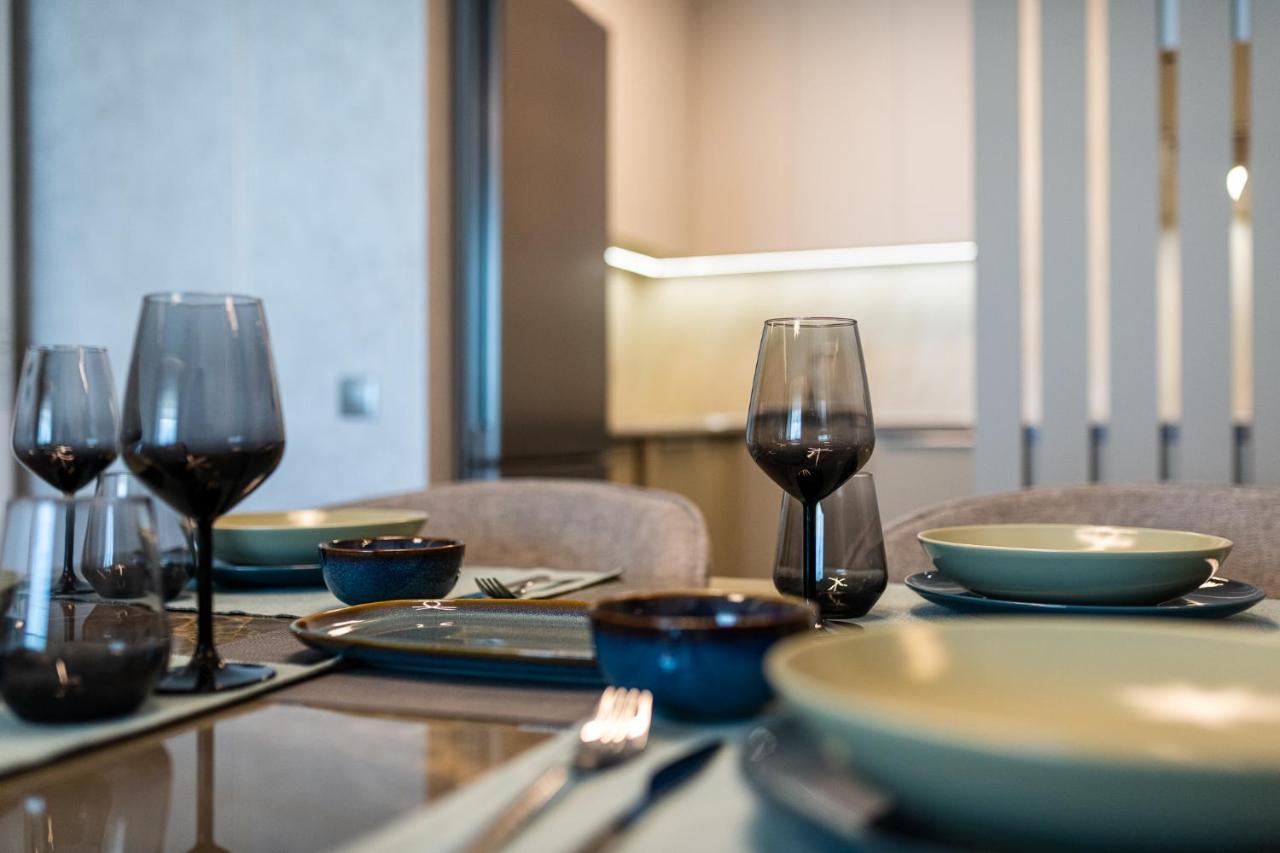 Apartamento Sky Symphony Varna Exterior foto